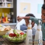 Frutas e verduras ainda ficam de lado na mesa do brasileiro